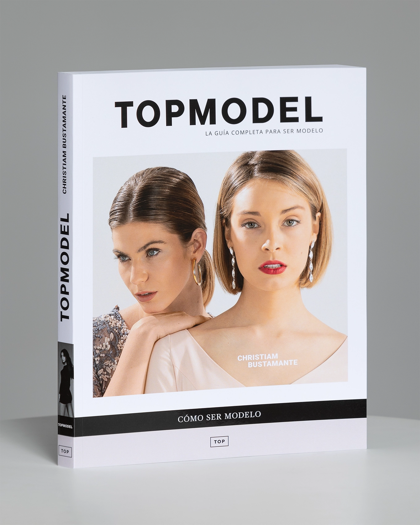 Fotografía de producto libro fondo gris estudio